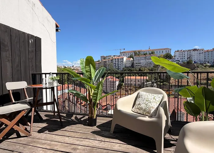 Zaza Suites At Heart Of Coimbra