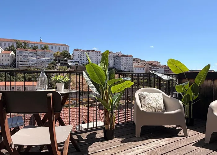 Zaza Suites At Heart Of Coimbra