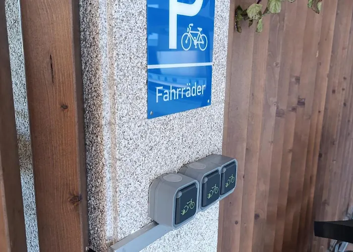 Hotel Parking Miradoiro de Belvís