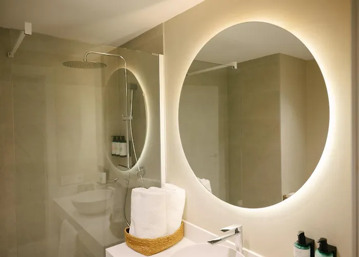 Hotel Almudaina