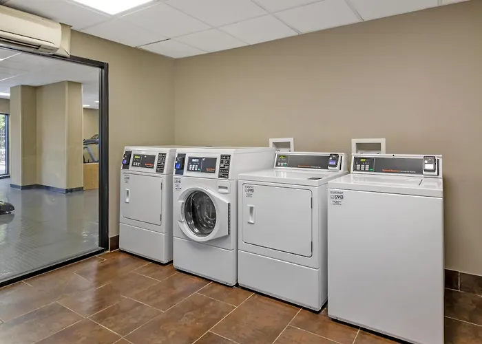 Best Western Plus Atlanta Airport East