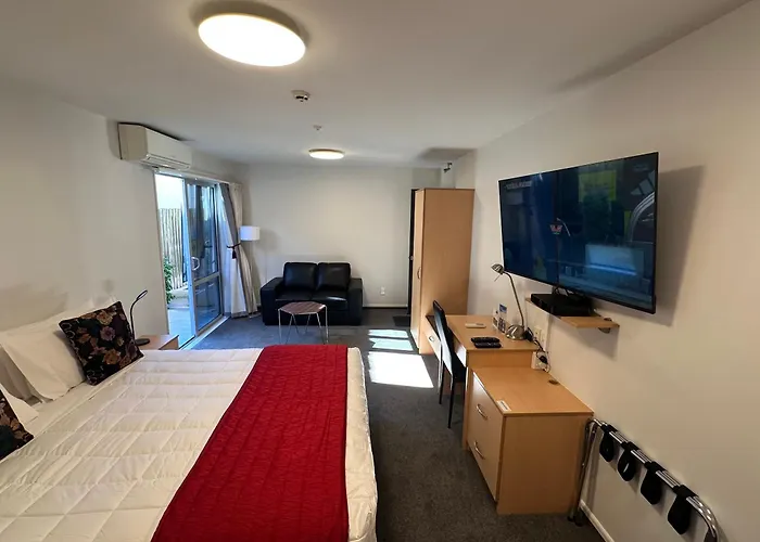 Asure Centrepoint Motel