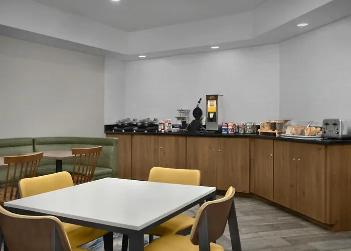 Fairfield Inn And Suites By Marriott Tampa North