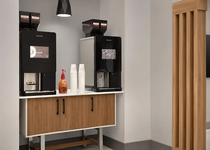 Holiday Inn Express Hotel & Suites Dfw West - Hurst By Ihg