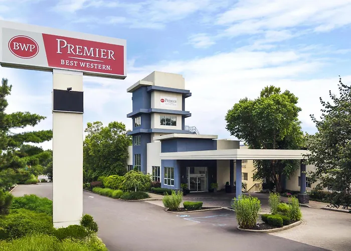 Best Western Premier Plainview-Long Island Hotel