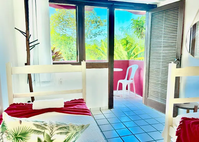 Novos Baianos Hostel e Pousada