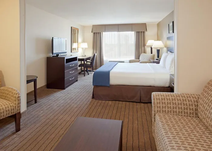 Holiday Inn Express & Suites Clovis Fresno Area By Ihg
