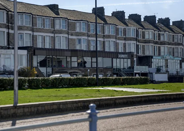 Lothersdale Hotel Morecambe By Belvilla