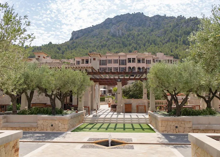 Cap Vermell Grand Hotel