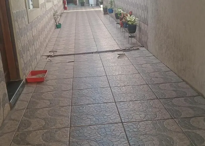 Hostel Suites Masculina e Feminina com Estacionamento