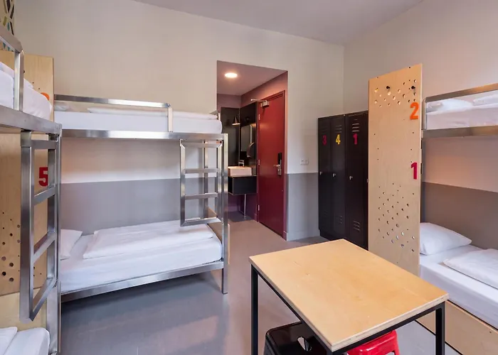 Stayokay Hostel Amsterdam Vondelpark
