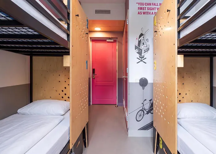 Stayokay Hostel Amsterdam Vondelpark