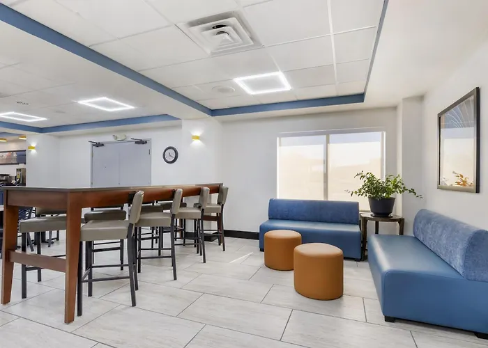 Best Western Plus Omaha Airport Inn