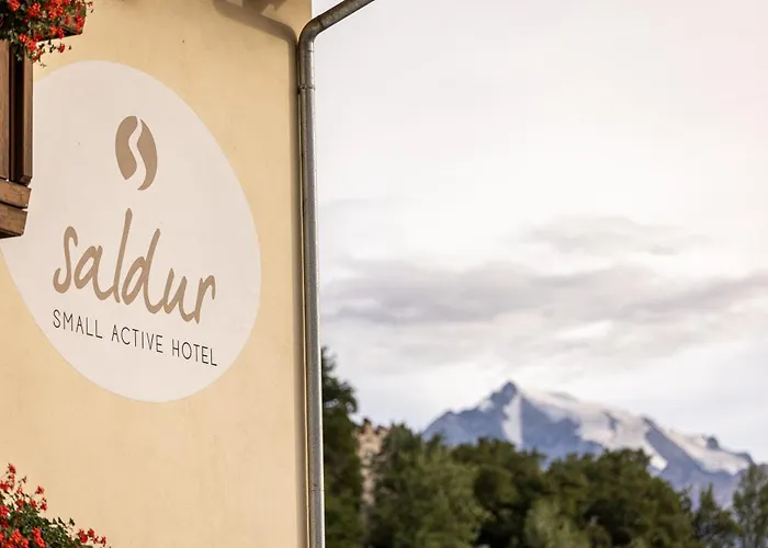 Saldur Small Active Hotel