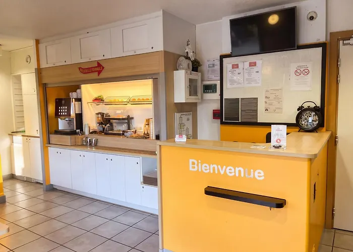 Unisotel Bollene A7 Ex-Hotel F1