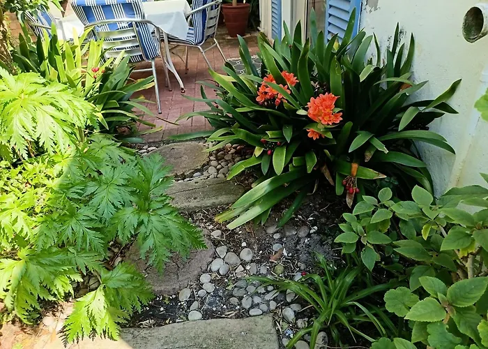 Eastbury Cottage