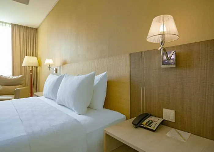 Nagoya Hill Hotel Batam