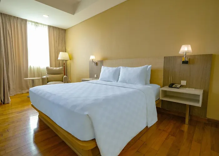 Nagoya Hill Hotel Batam