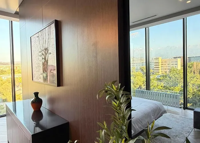 Resident City Hotel