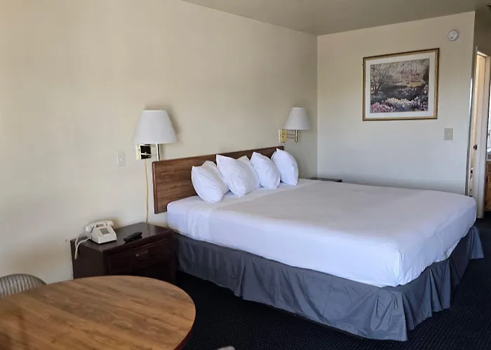 Terrace Inn And Suites