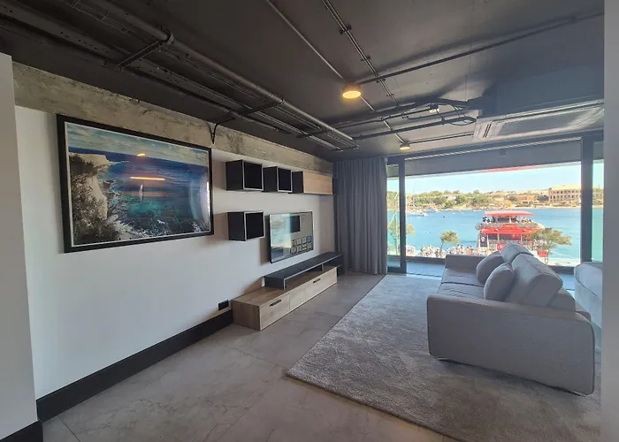 The Londoner Hotel Sliema