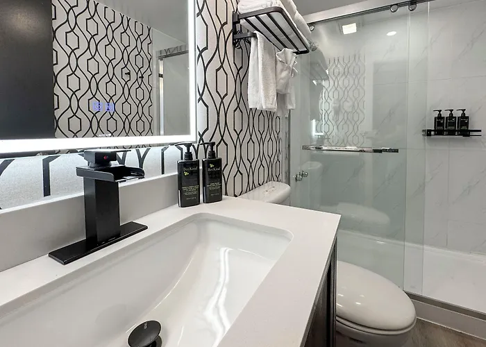 The Spot At Porpoise Bay