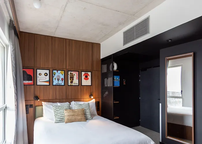 JOST Auberge de Jeunesse Montpellier Centre St Roch