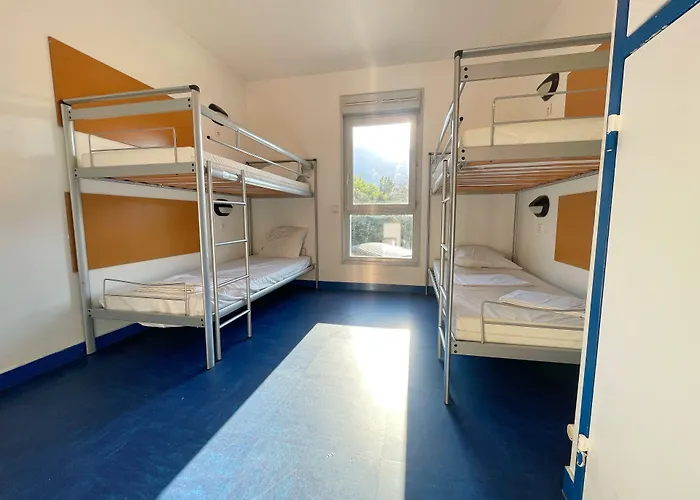 Auberge De Jeunesse Hi Grenoble