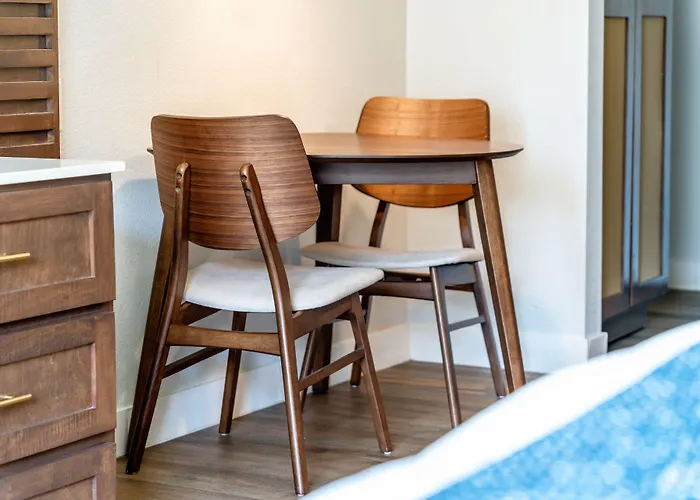 Mainstay Suites Moreno Valley Near March Air Reserve Base