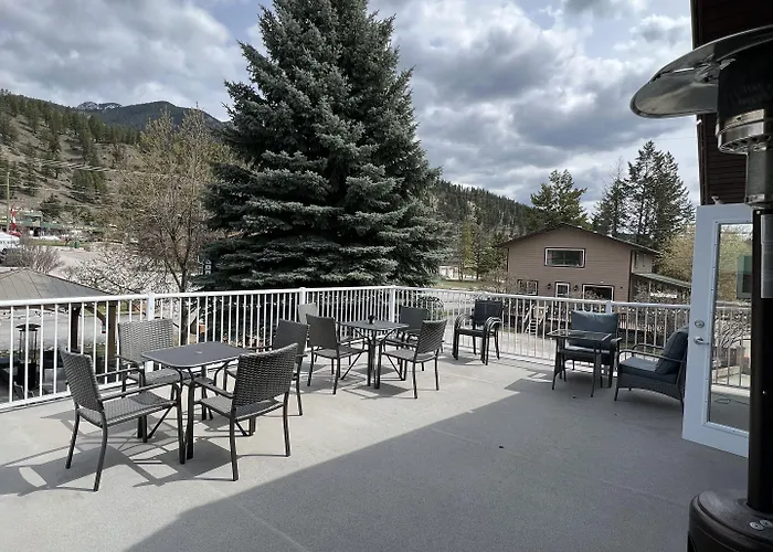 Destination Inn