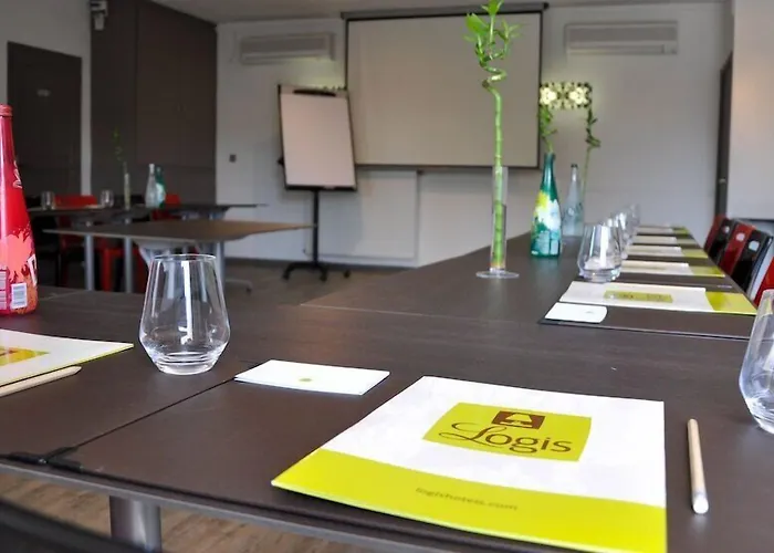 Logis Hotel & Restaurant L'Etape Bouc Bel Air - Gardanne