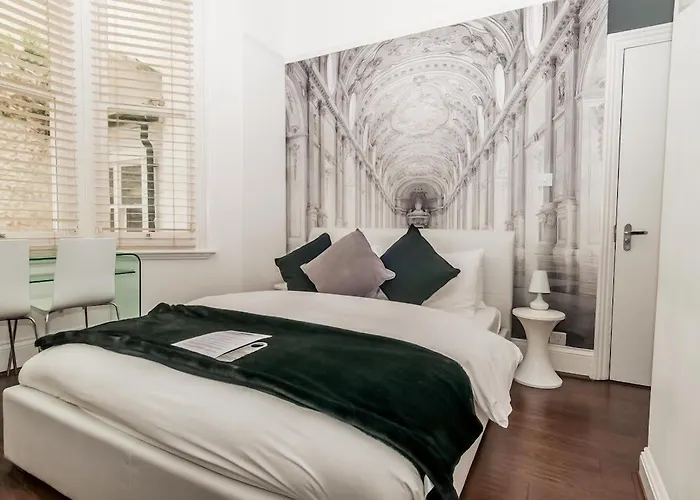 Hotel Nineteen