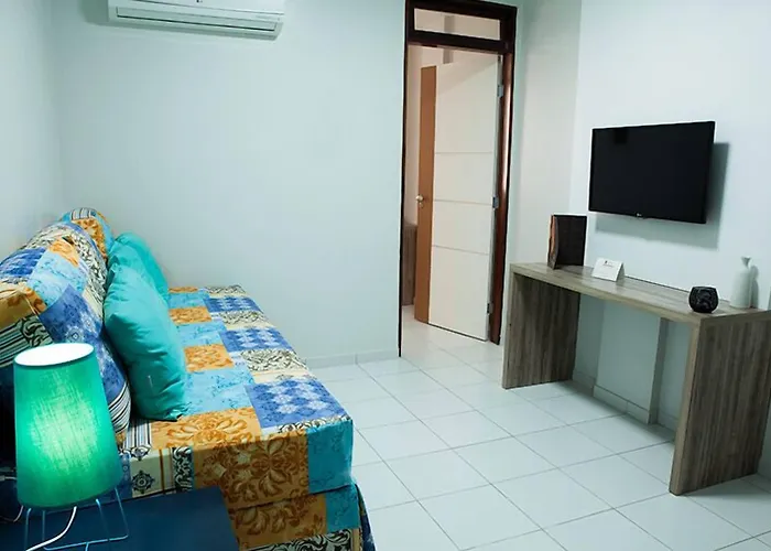 Etiqueta Hotel