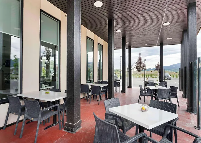 Best Western Premier Route 97 Vernon