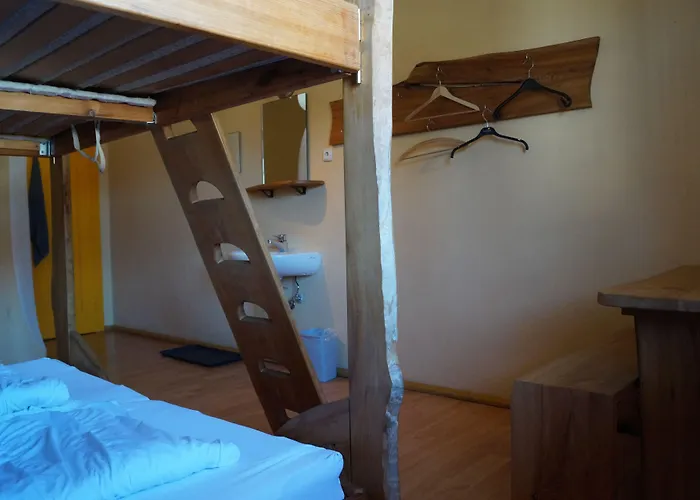 Schiff Bihlerdorf - Hostel