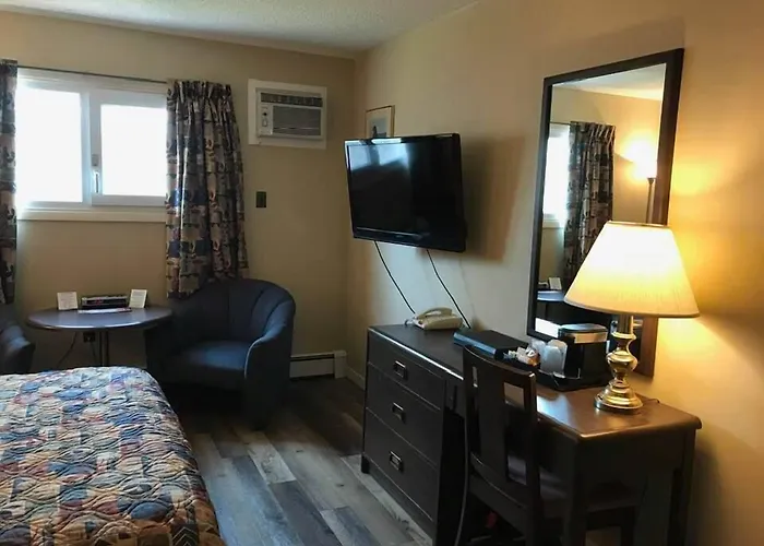 Coastal Inn - Kingfisher