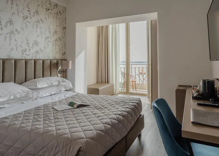 Hotel Du Lac Gardone Riviera