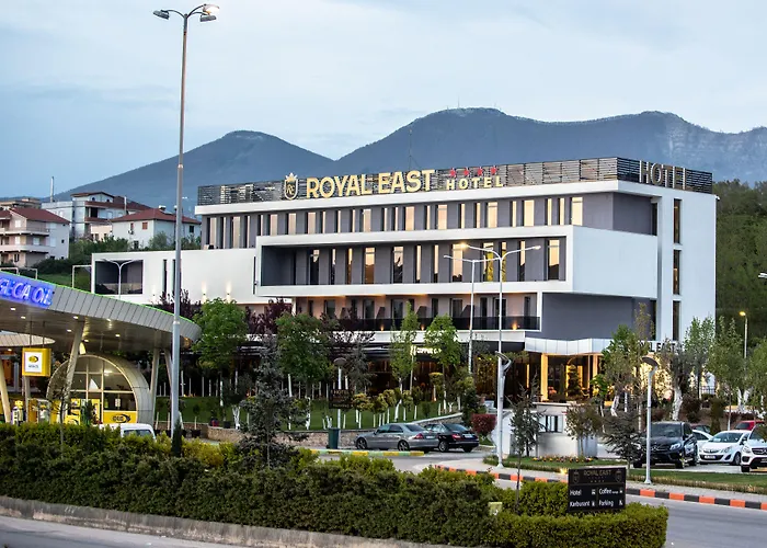 Royal East Resort