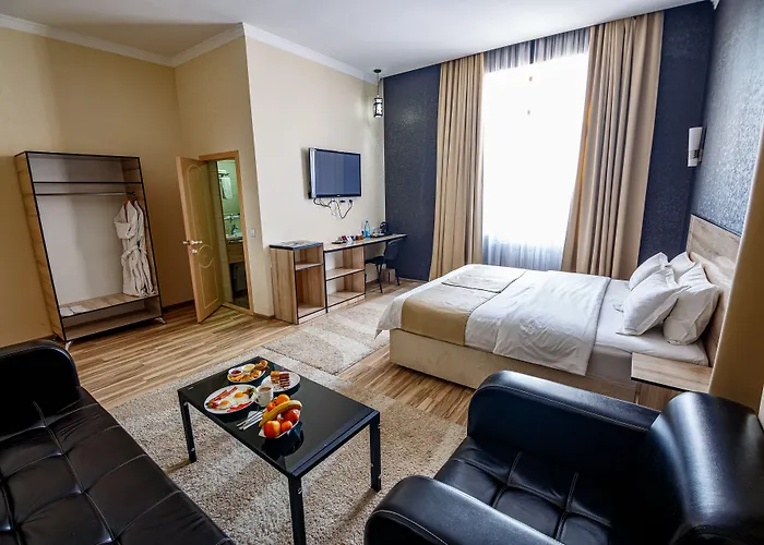 Level Hotel Osh