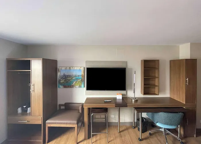 Mainstay Suites Oakbrook Terrace - Chicago