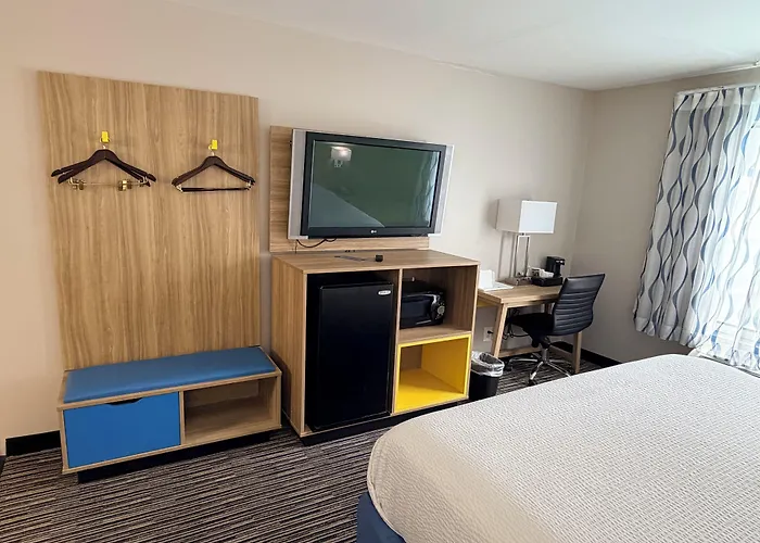 Days Inn By Wyndham Atlanta/Southlake/Morrow