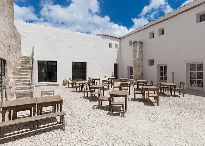 Torre Vella - Fontenille Collection