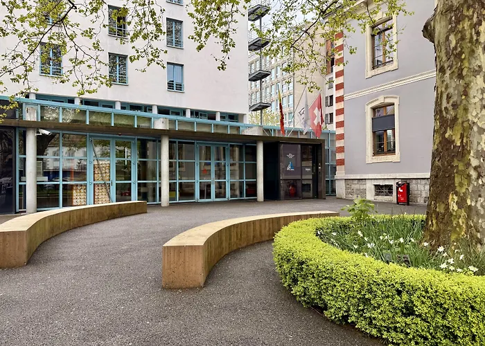 Geneva Hostel