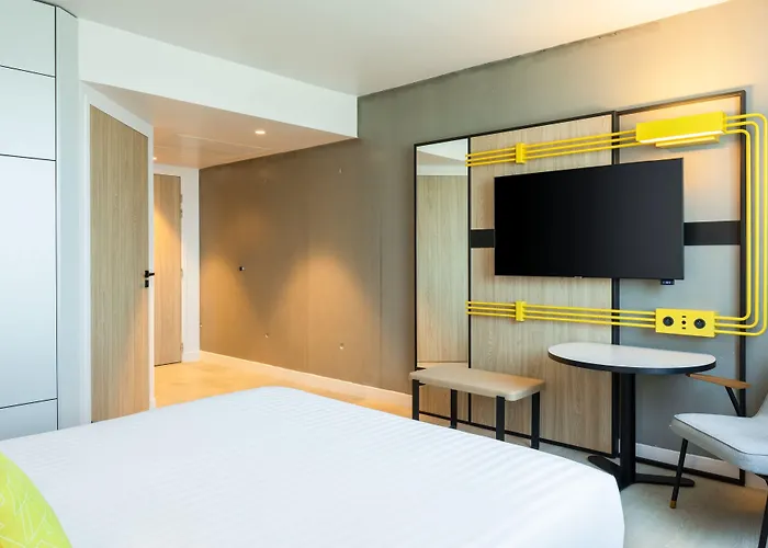 Courtyard By Marriott Paris Creteil