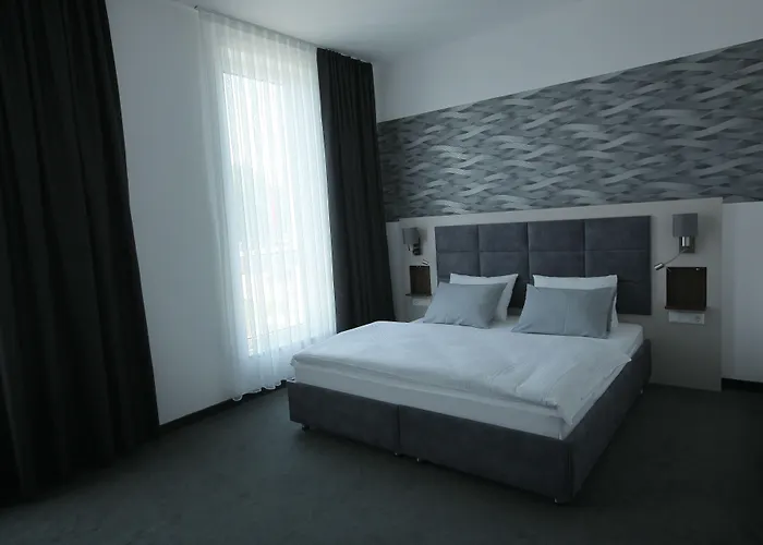 Hotel Starton am Village