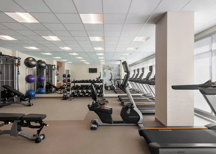 Springhill Suites By Marriott Milwaukee West/Wauwatosa