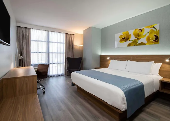 Wingate By Wyndham Long Island City