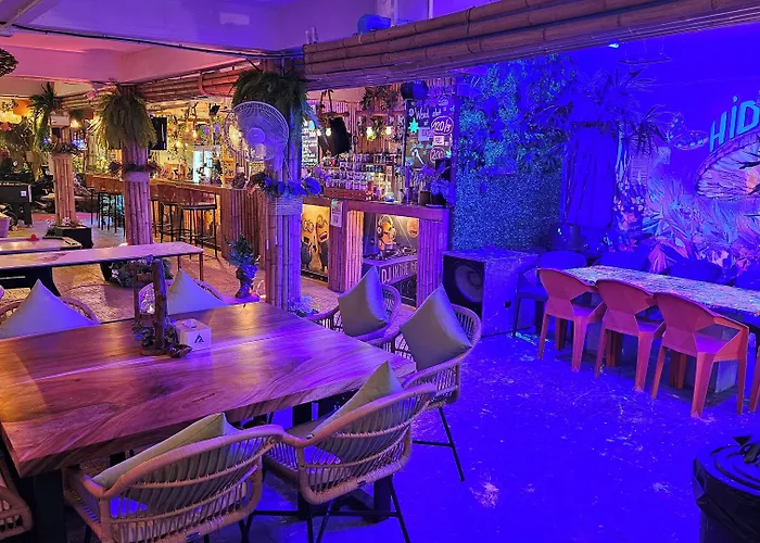 Hideout Hostel