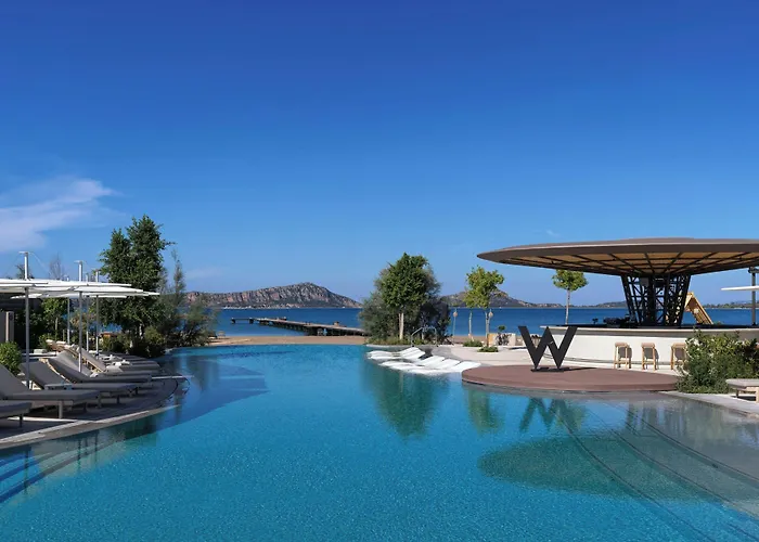 W Costa Navarino (Adults Only)