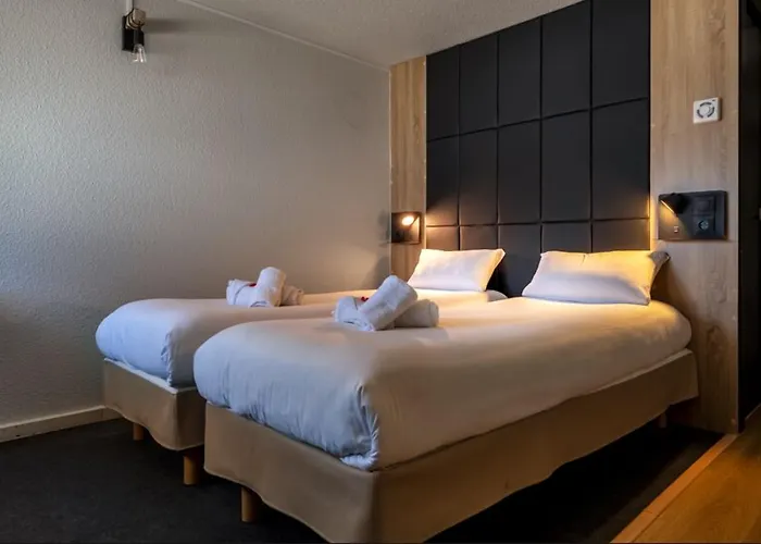 Hotel Le Cyrano Bergerac